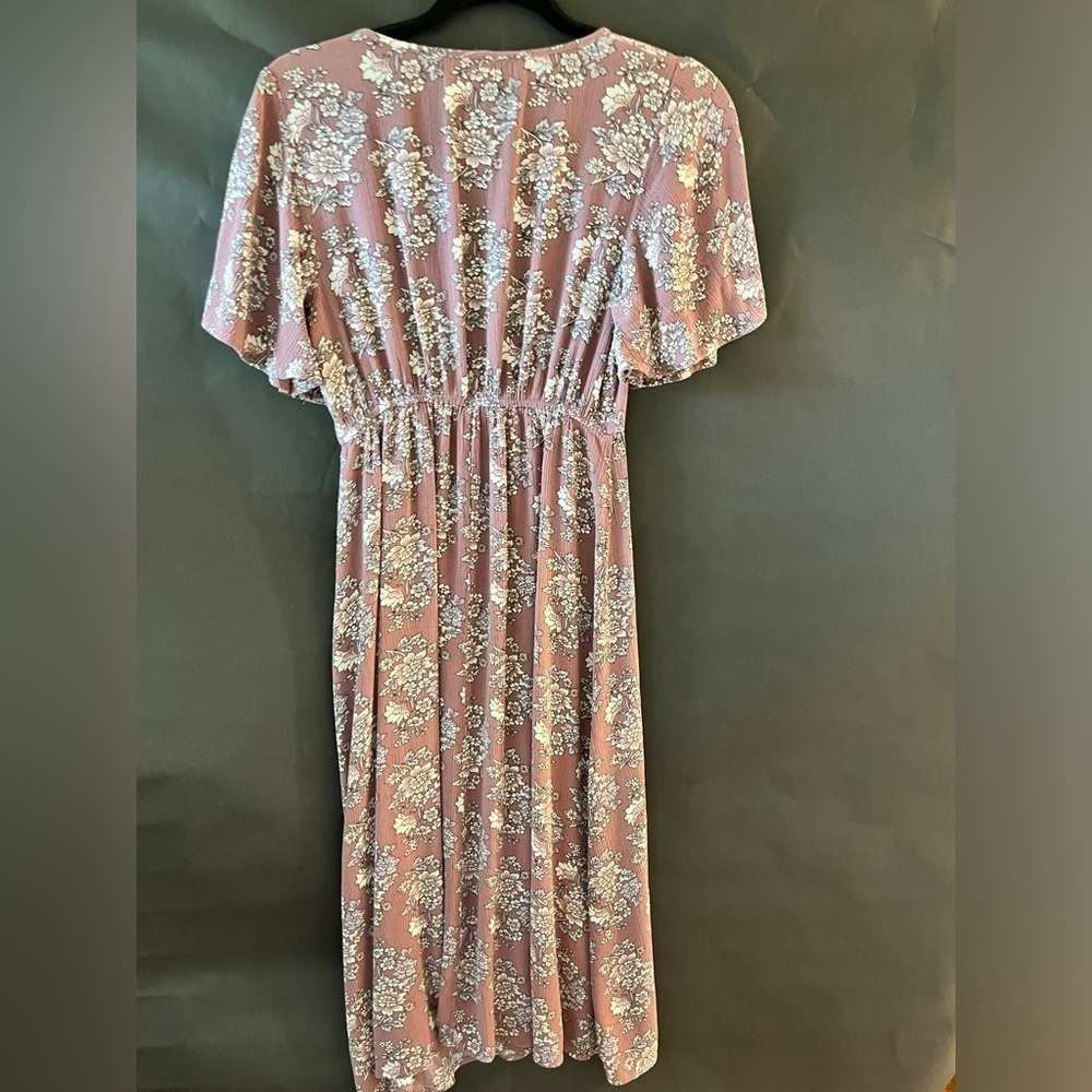 Band of gypsies women’s size S purple floral midi dress - Picture 2 of 4